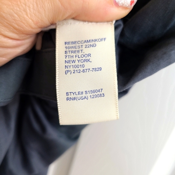 Rebecca Minkoff Gray Hidden Button/ Zip up Top | L - Picture 4 of 9